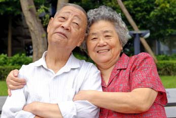 old-asian-couple