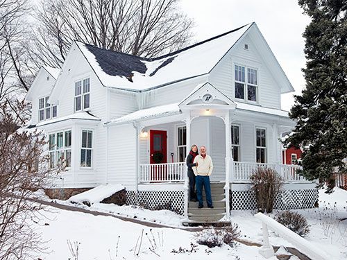 a546f93b2a7048a61cec9c7a2a1ec5fb--small-farmhouse-plans-white-farmhouse